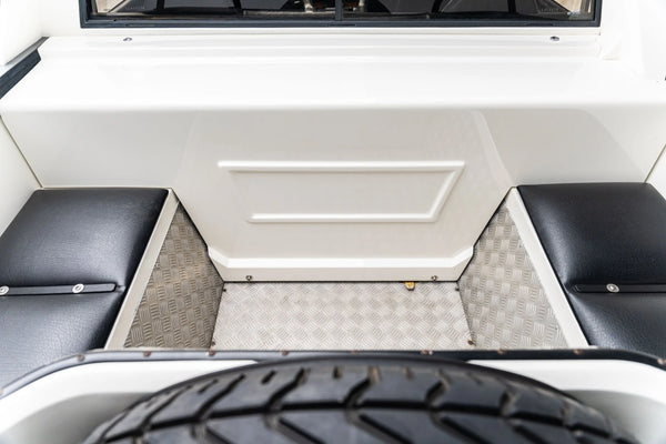 1989 Lamborghini LM002 - Image 3