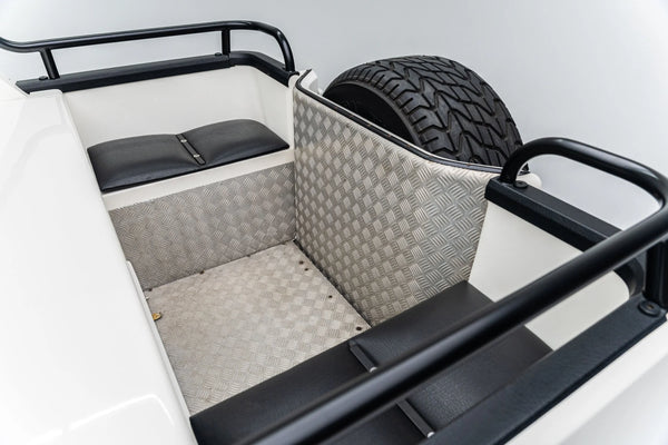 1989 Lamborghini LM002 - Image 7