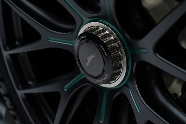 2024 Aston Martin Valkyrie Spider - Image 14