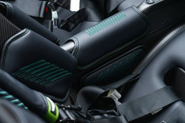 2024 Aston Martin Valkyrie Spider - Image 11